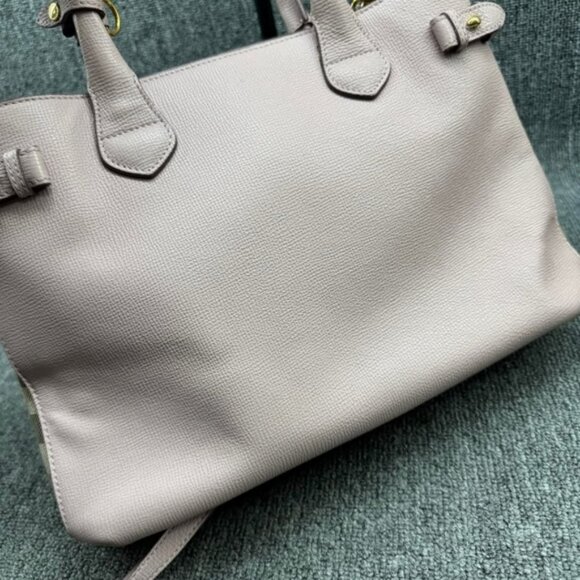 Burberry Banner Leather Satchel Bag 236-122824 - Picture 3 of 16